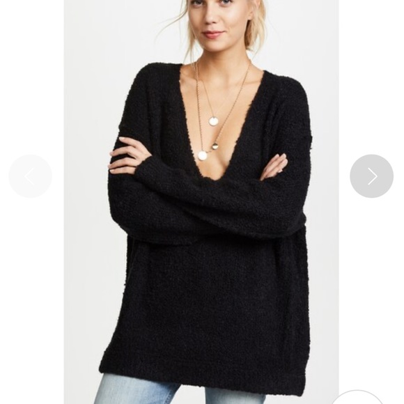 Free People Sweaters - Free People Lofty V-neck black fuzzy sweater small